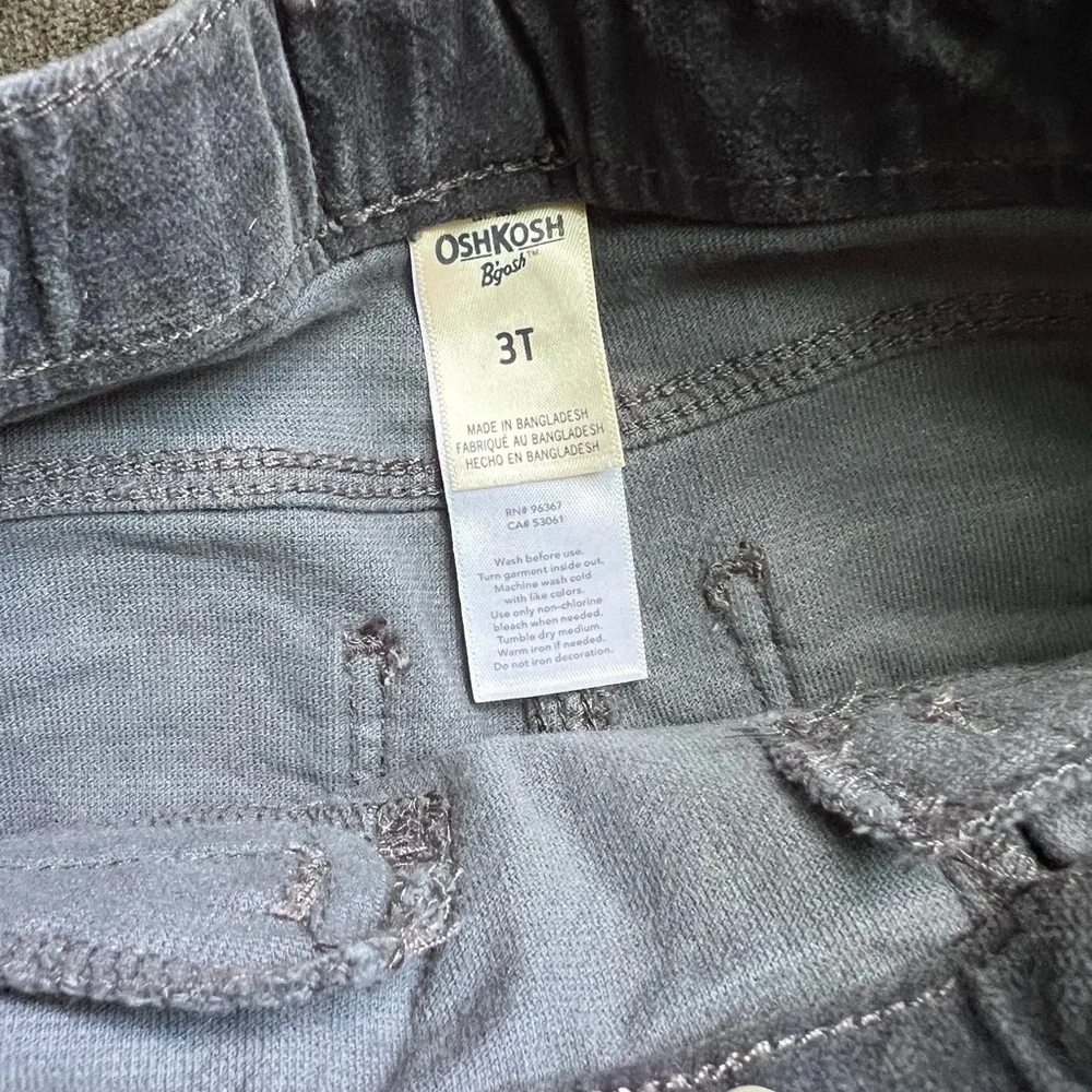 OskKosh B’gosh 3t girls velvet pants - Picture 4 of 5